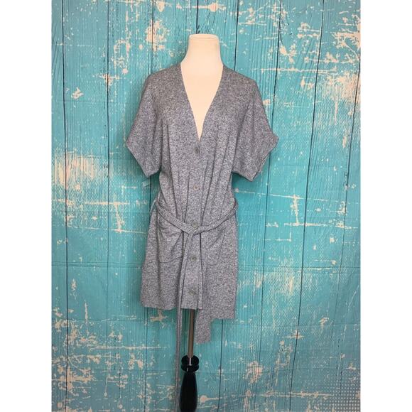 BCBG Max Azria gray short sleeves buttoned cardigan sweater M - Picture 8 of 9